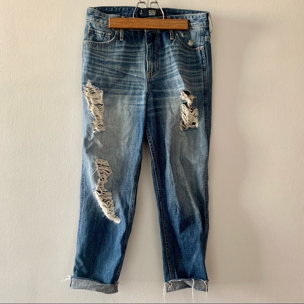 Hollister Girlfriend Jeans